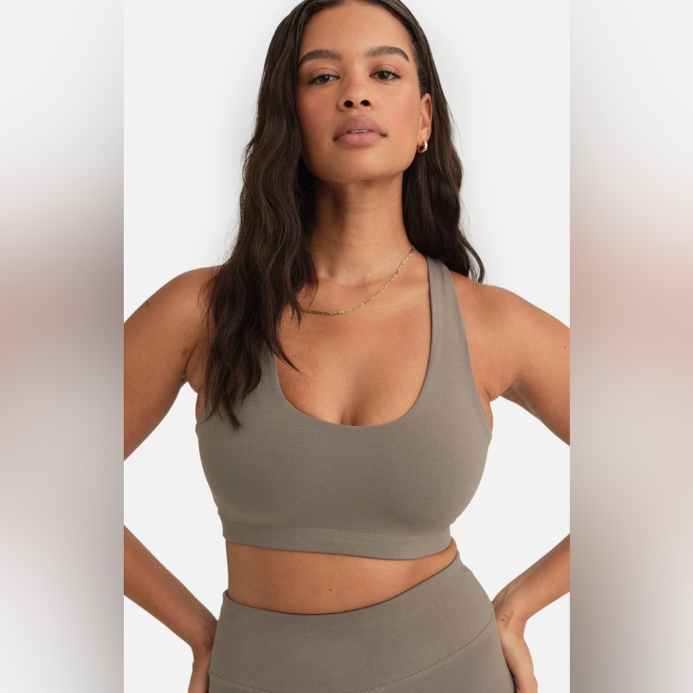 Mate the label organic cotton bra size M NWOT COLOR PEBBLE